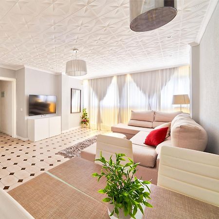 Fantastico Apartamento Junto A La Estacion Málaga Buitenkant foto