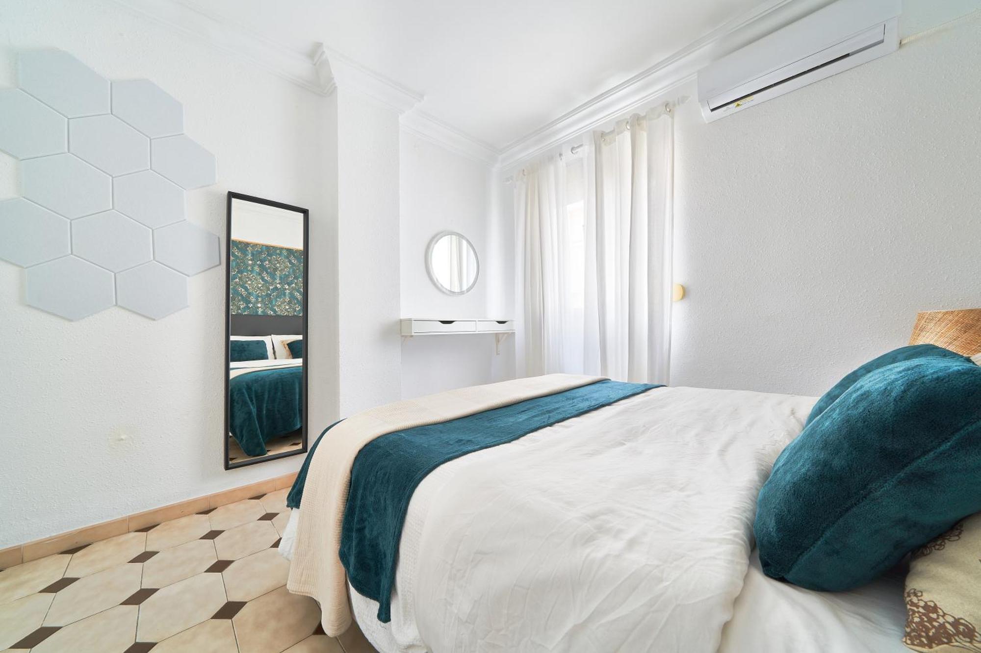 Fantastico Apartamento Junto A La Estacion Málaga Buitenkant foto